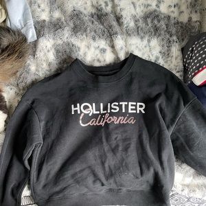 Cropped Hollister Sweatshirt